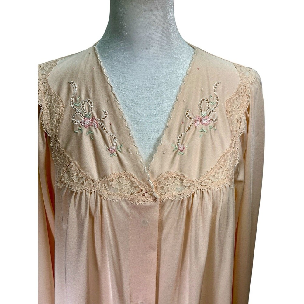 Vtg‎ Shadowline Pink Silky Robe Long Snap Front Housecoat Size Med Rosebud Lace
